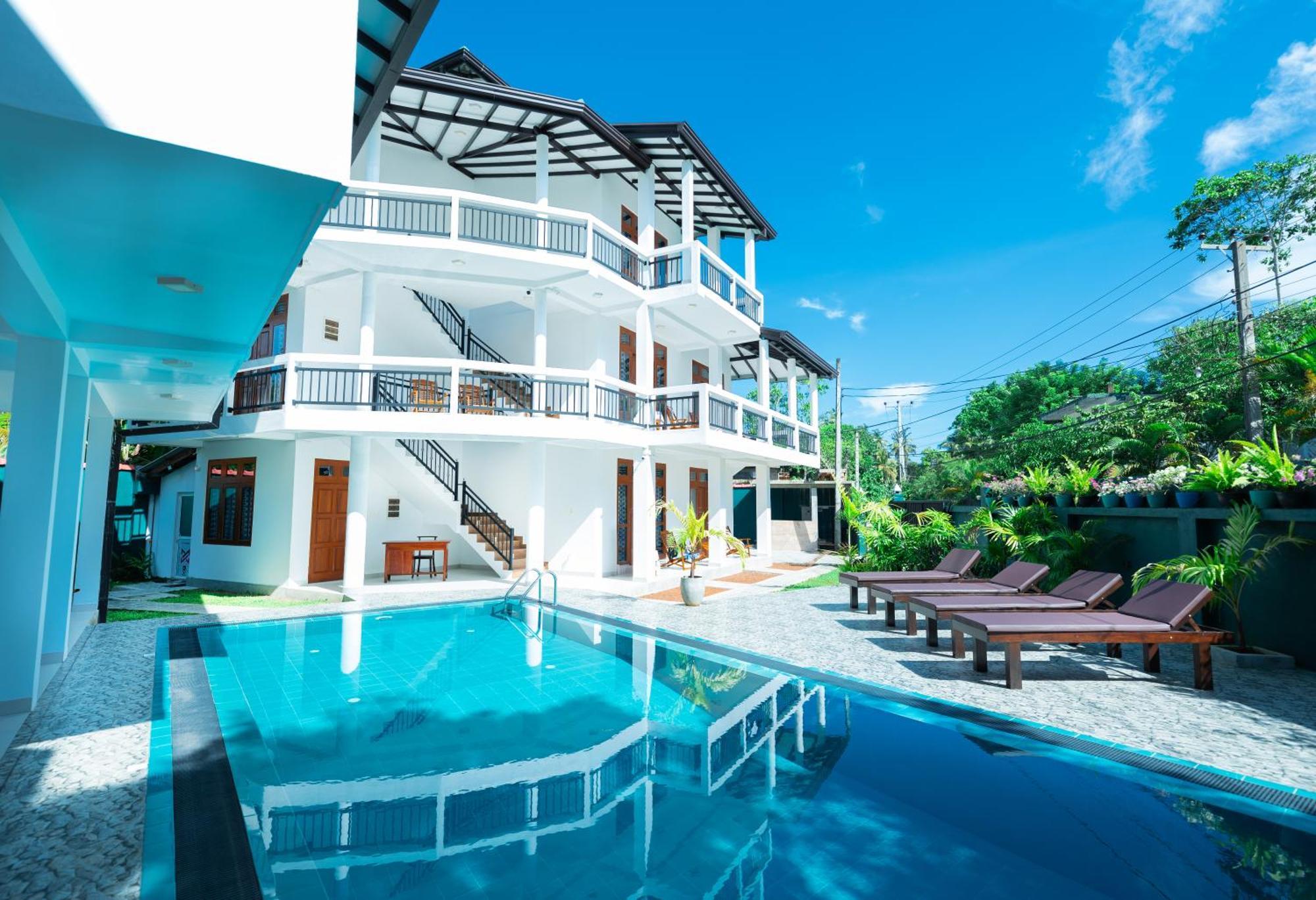 Teya Beach Hotel Ahangama Exteriér fotografie