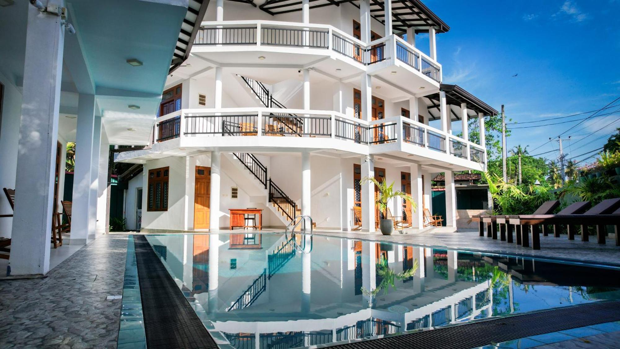 Teya Beach Hotel Ahangama Exteriér fotografie