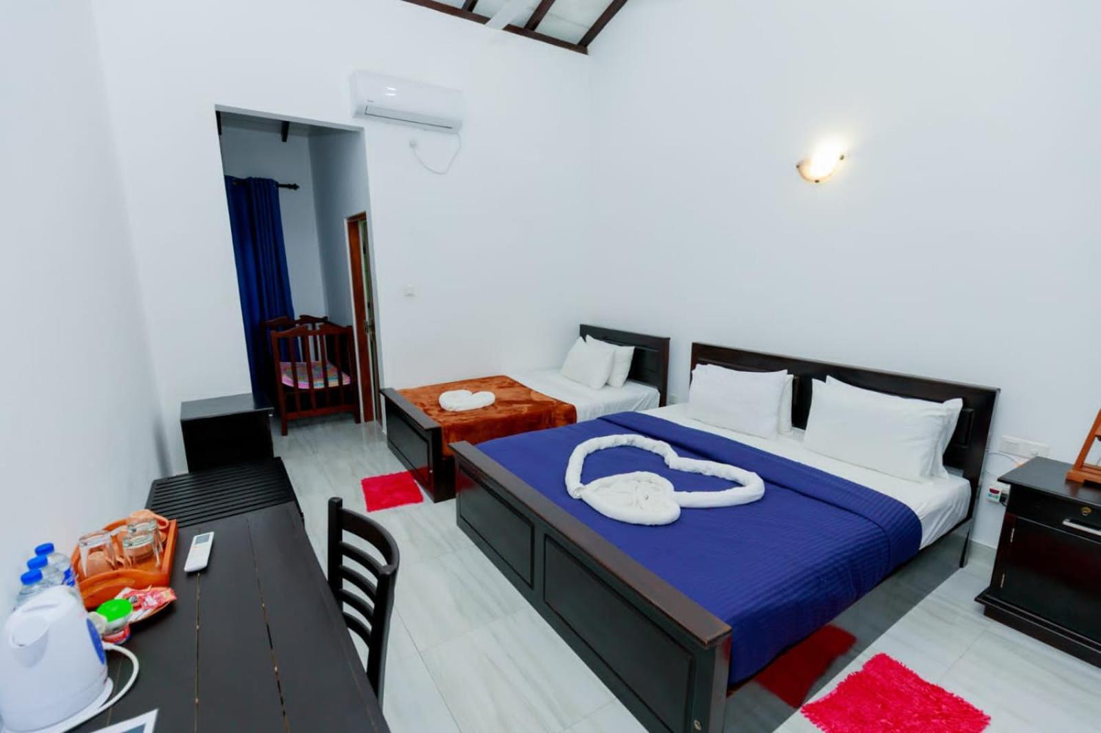 Teya Beach Hotel Ahangama Exteriér fotografie