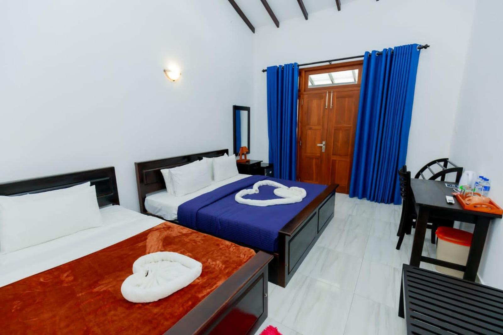 Teya Beach Hotel Ahangama Exteriér fotografie